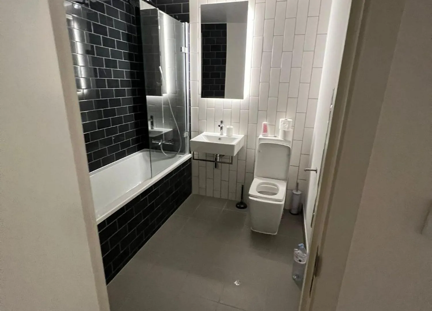 Excel 2 Bedroom Apartment Near City Aiport And O2 Arena London